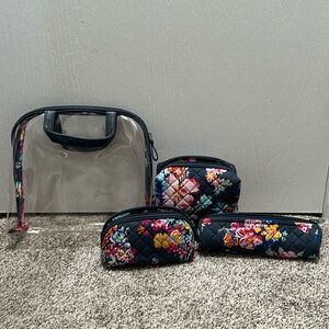 Vera Bradley Pretty Posies Cometic Bag